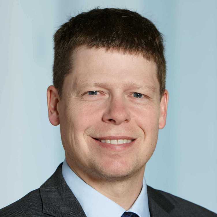 Portrait Prof. Dr. Bryan T. Adey