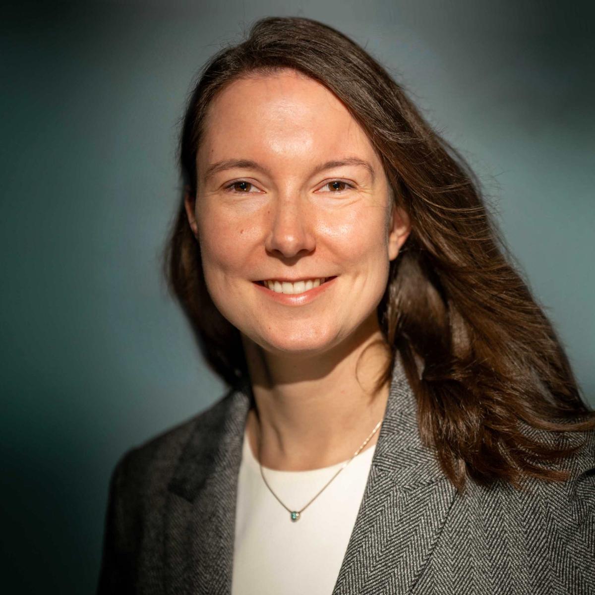 Dr.  Katja Schimohr