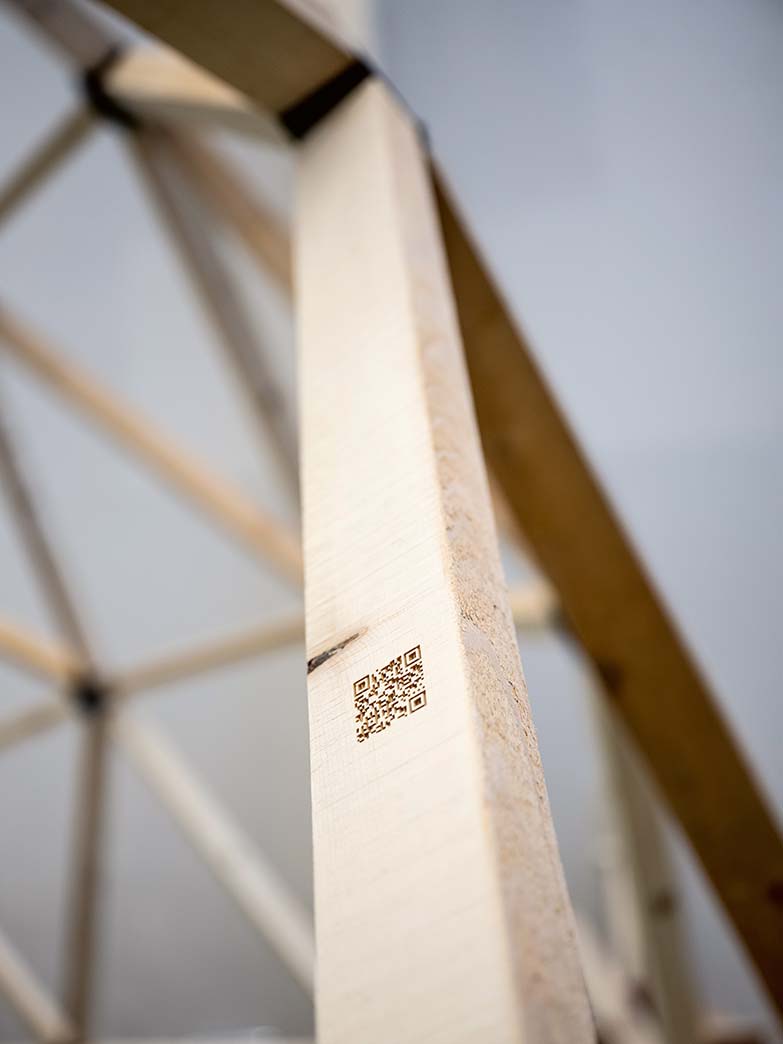 wood with QR-Code