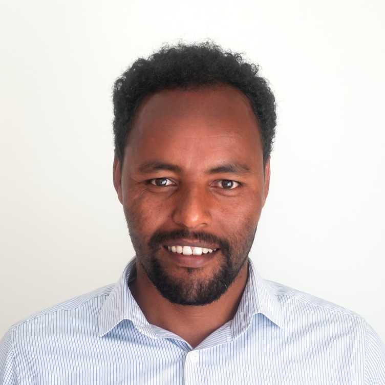 portrait of Mosisa Wakjira