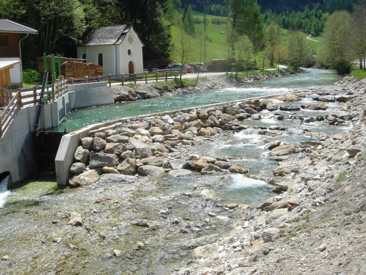 Enlarged view: Weir at Trins