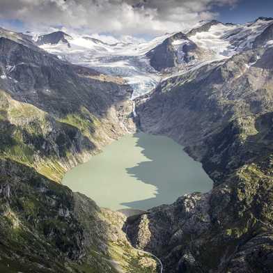 Ansicht Alpen mit Gletschersee