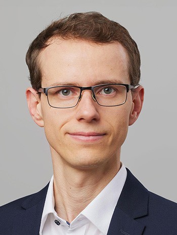 Prof. Benedikt Soja